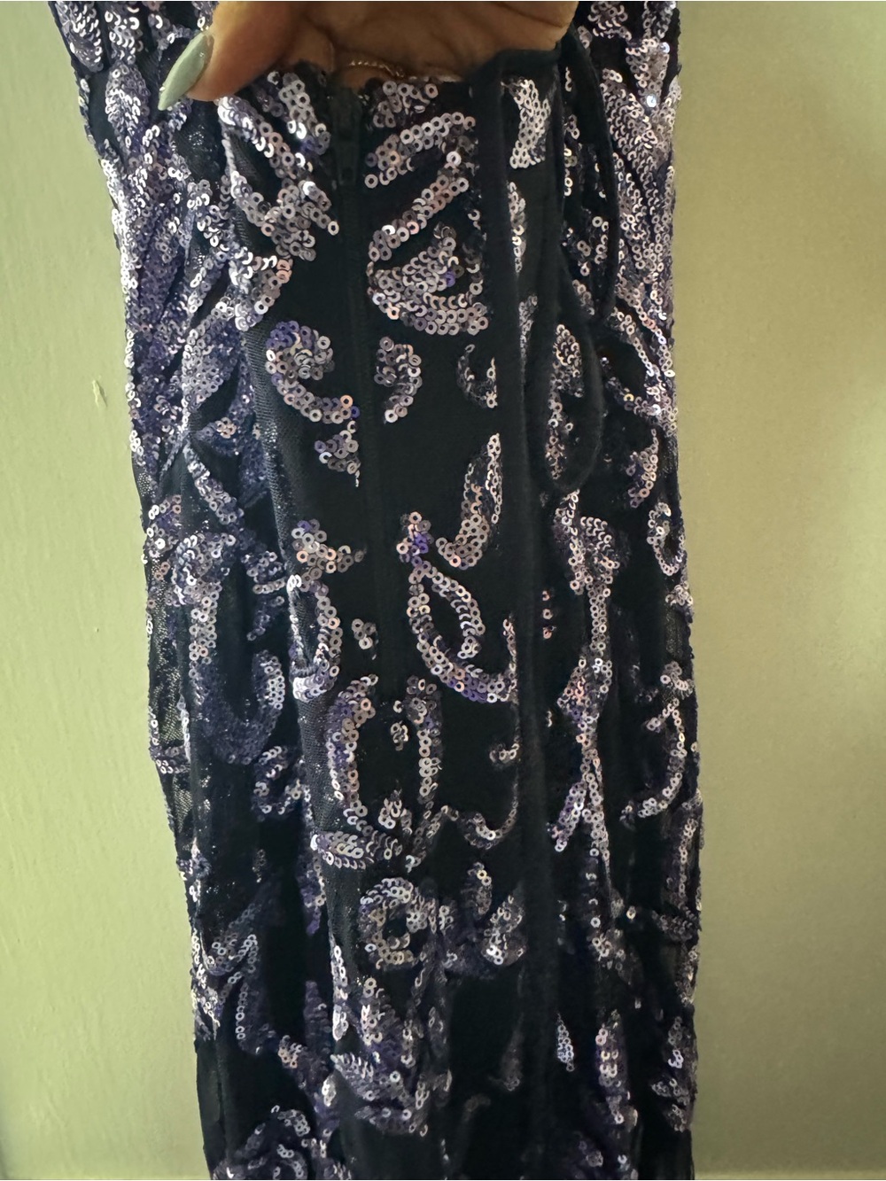Windsor purple and Silver Spaghetti-Strap Sequin Gown nwot never altered - Picture 4 of 6